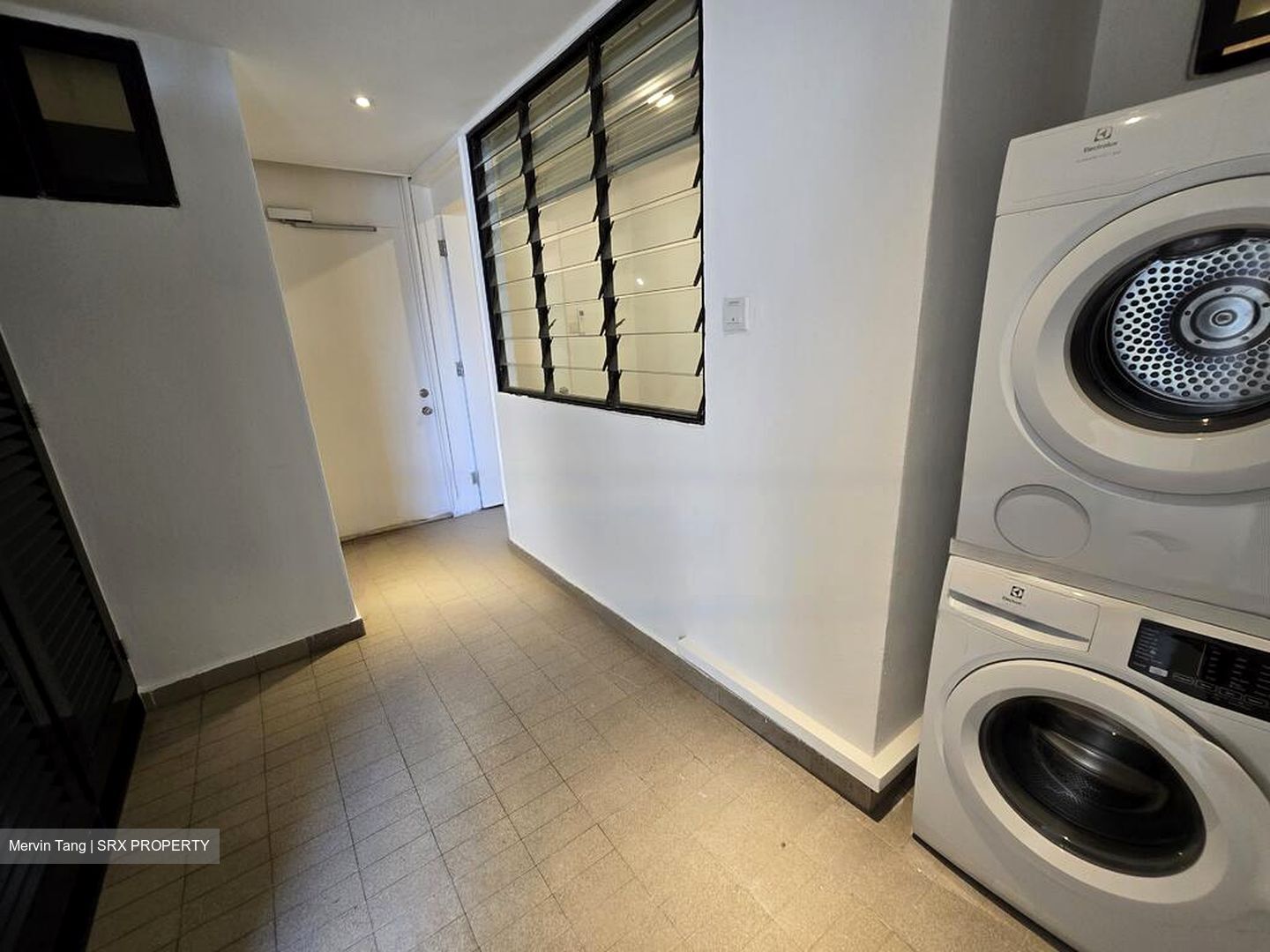 The Colonnade (D10), Condominium #432386771